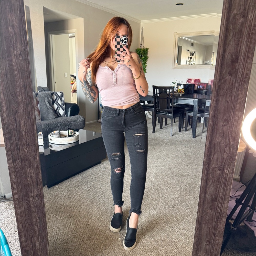 AE SUPER HI-RISE JEGGING CROP
